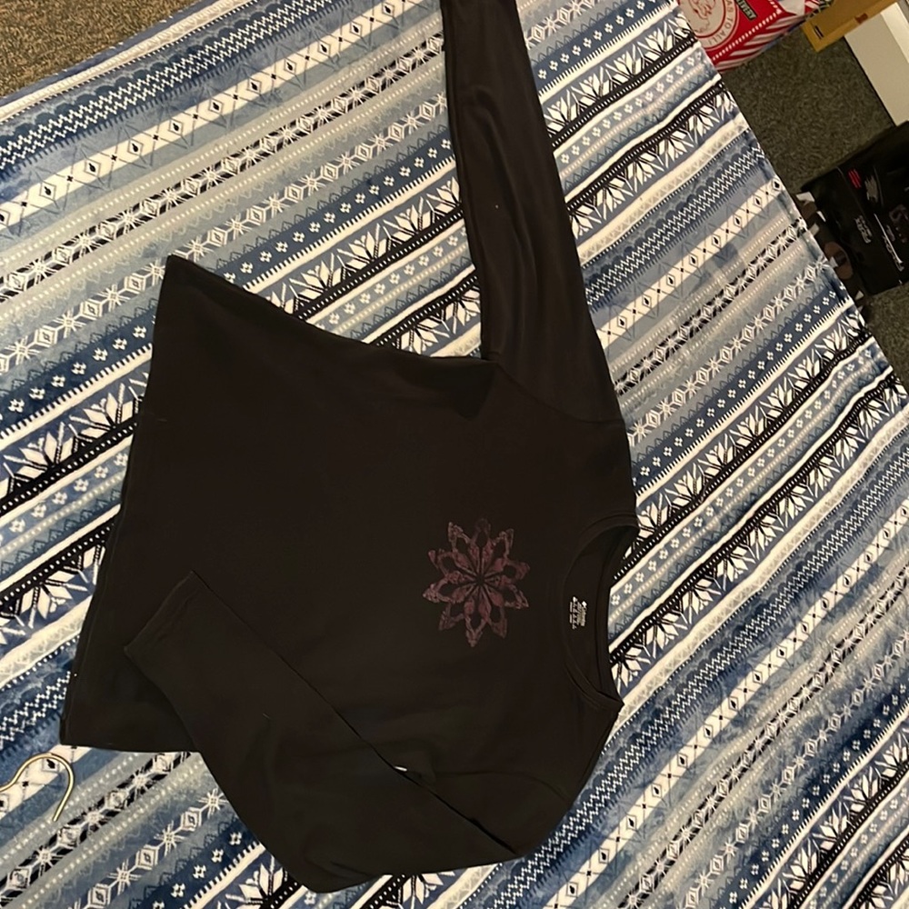 Black Columbia shirt X/L fits like a large short